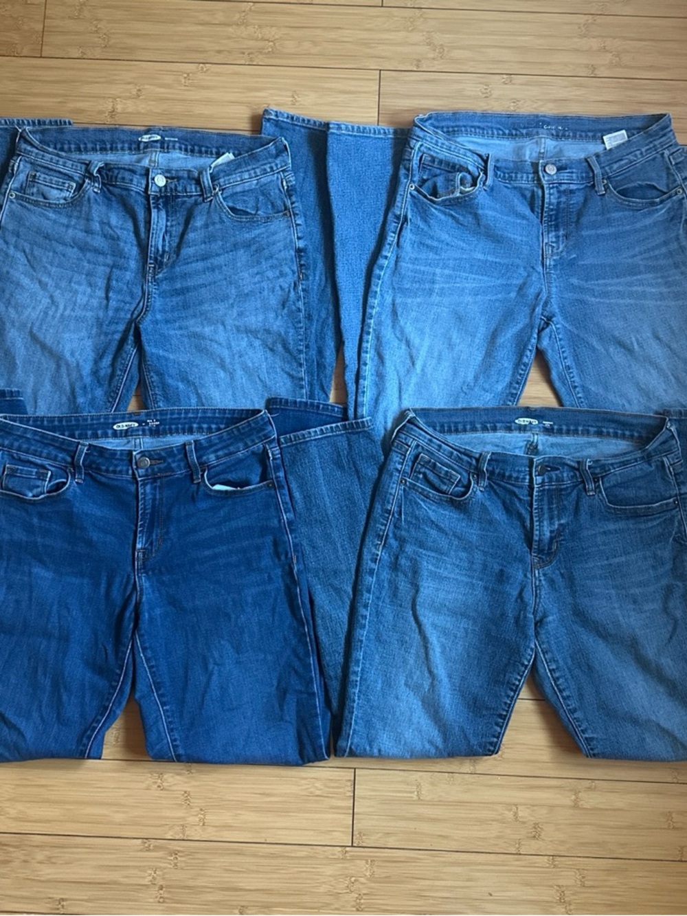 Women’s Old Navy Jeans - size 6